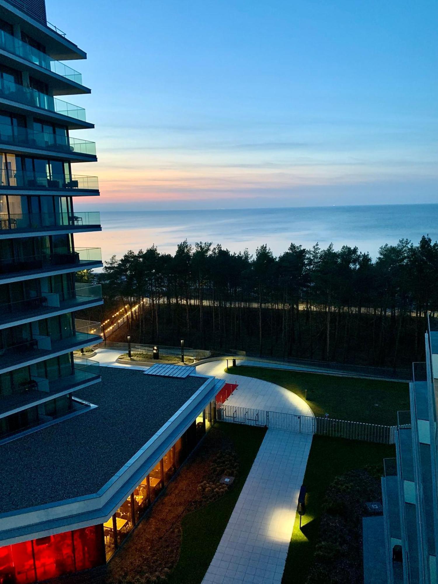 Apartamento Blue Reef 6Th Floor Sea View Miedzyzdroje Exterior foto